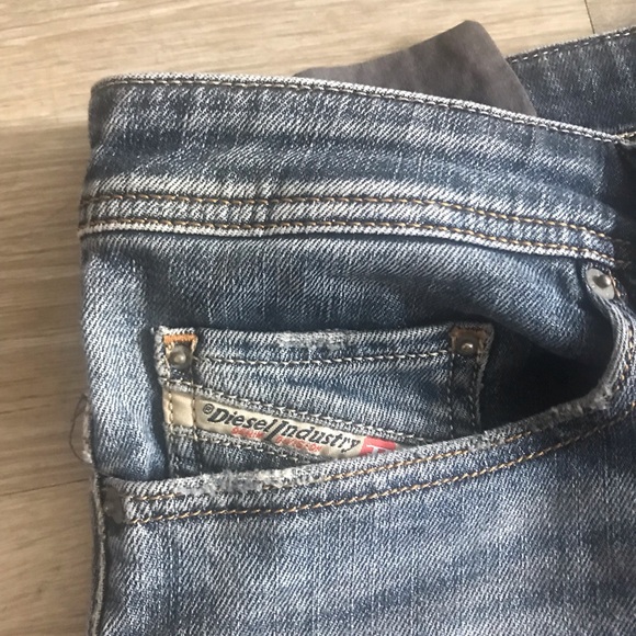 Diesel Industry Men's Jeans - Picture 9 of 12